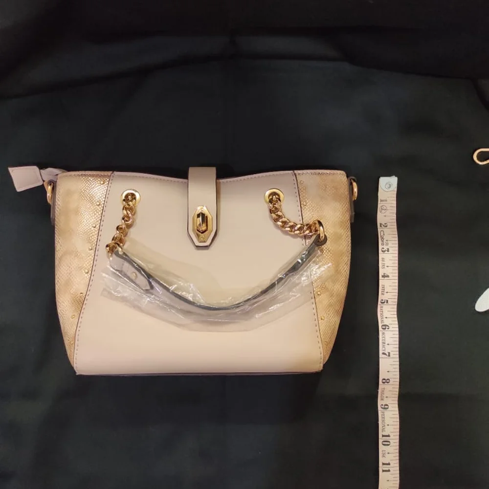 Accessorize London handbag - Picture 9 of 13